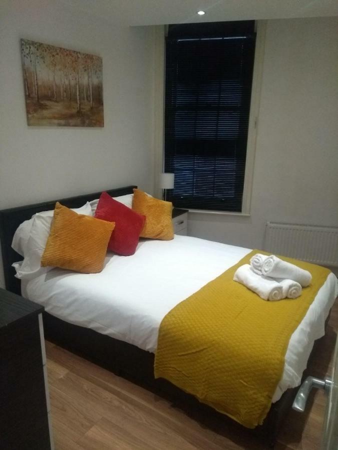 Clifton Apartment ลูตัน ภายนอก รูปภาพ